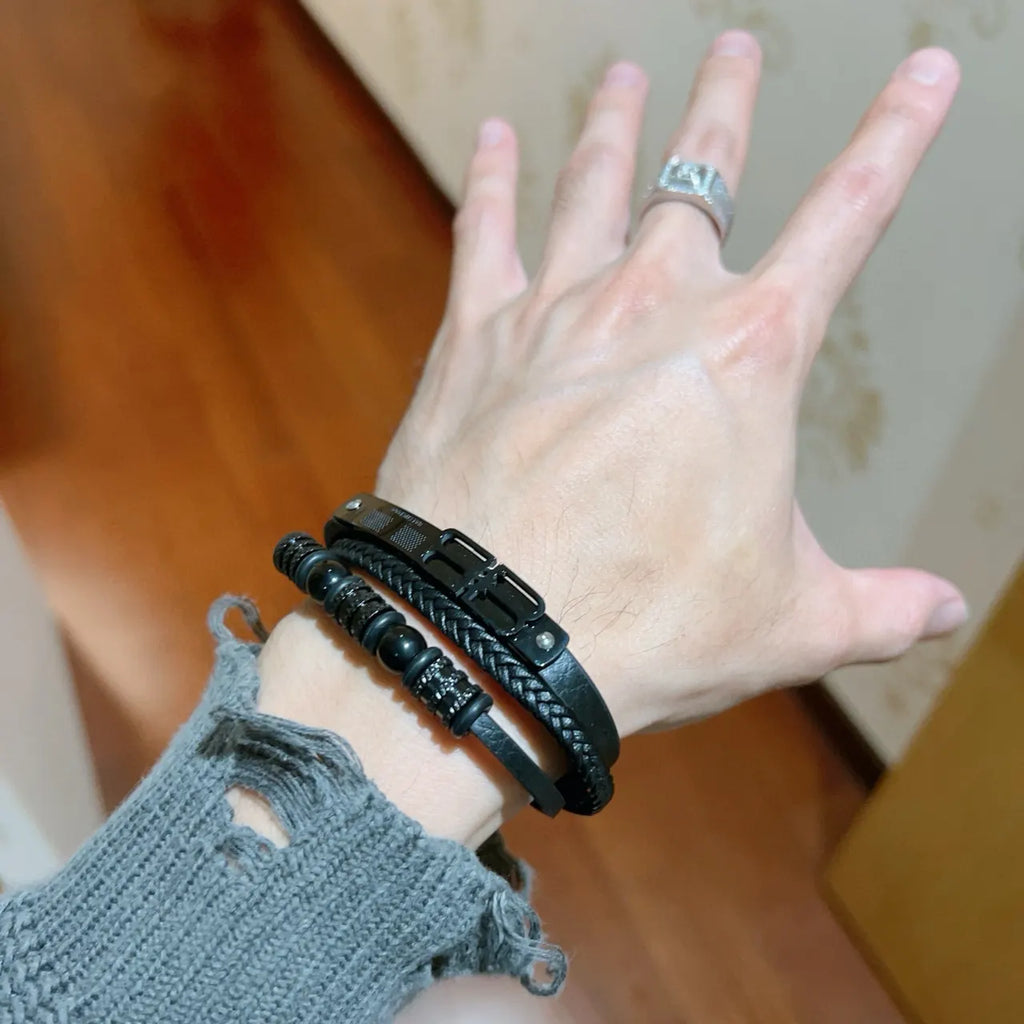 Balenciaga Premium Leather Bracelet - Black - Hình 8