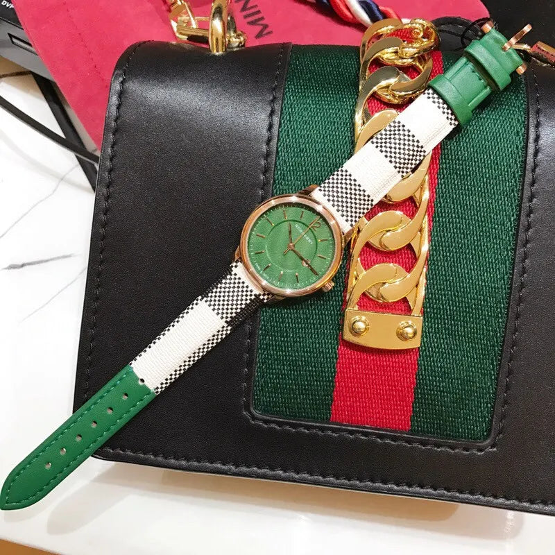 Burberry Green Dial Watch - Hình 7