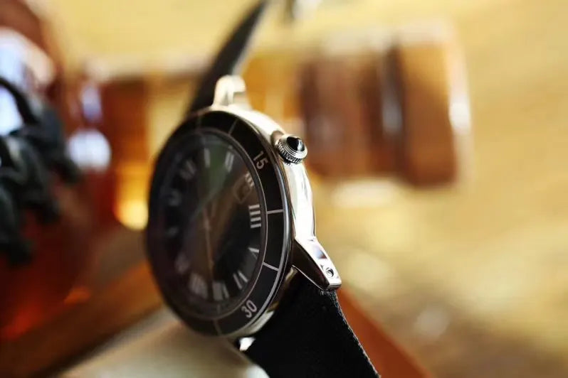 Cartier Black Dial Gold - Hình 10