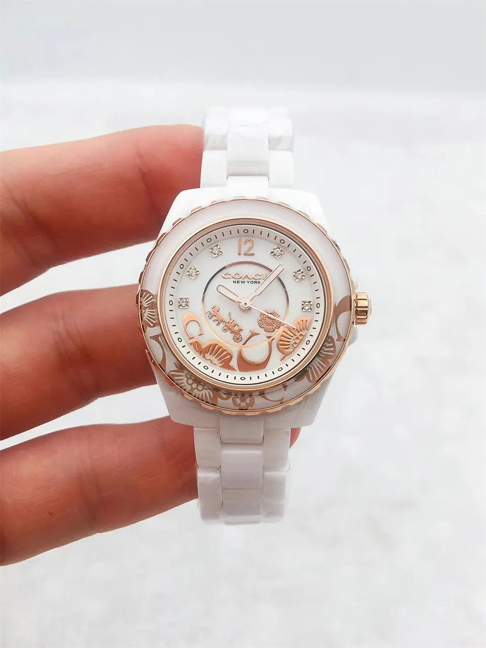 Coach White Ceramic Ladies Watch - Hình 2