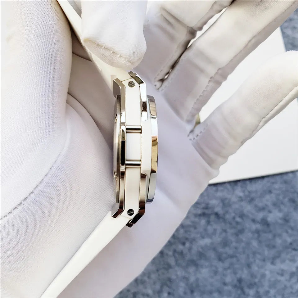 Hublot White Chronograph - Hình 3