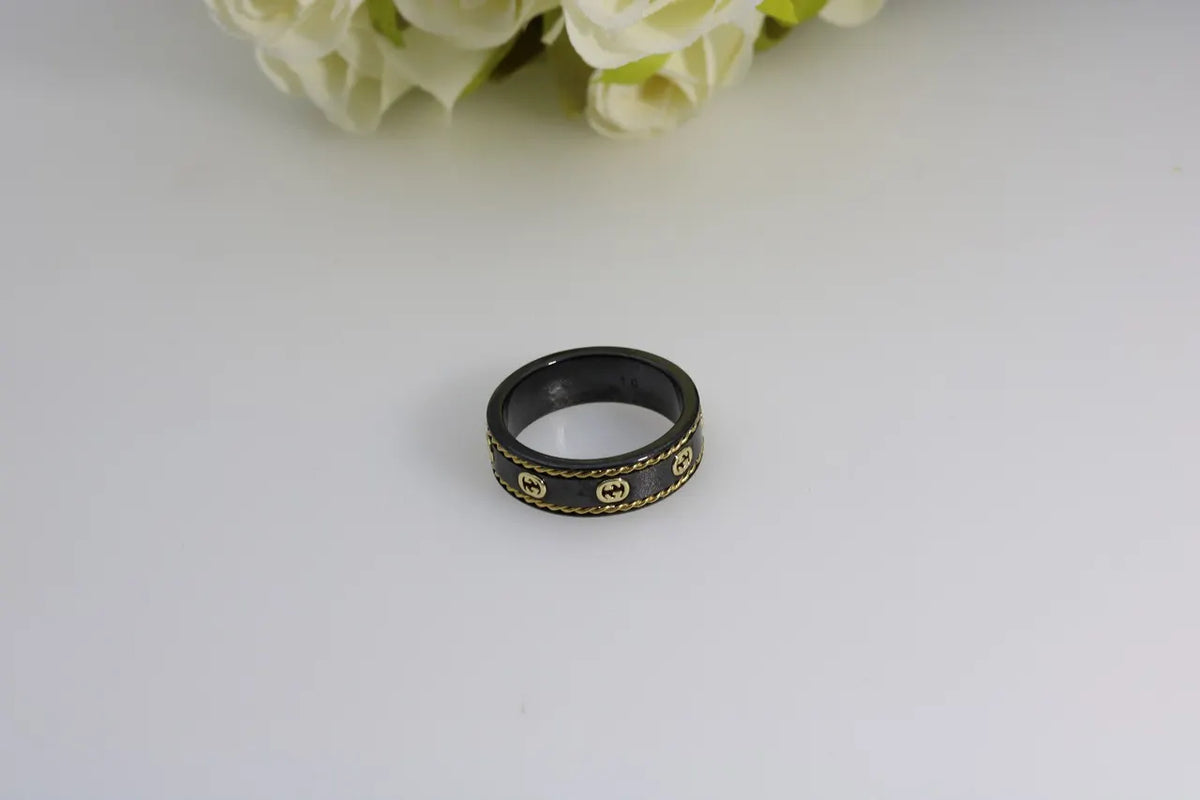 gold Gucci Black Ceramic Ring - Hình 4