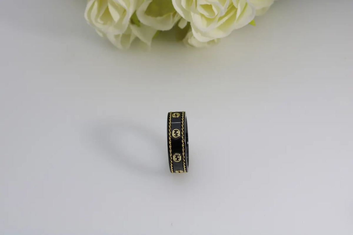 gold Gucci Black Ceramic Ring - Hình 9