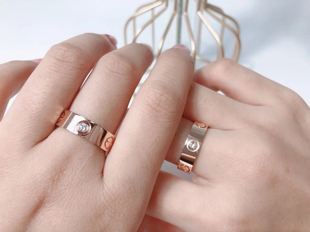 Cartier Rose Gold Diamond Ring love - Hình 3