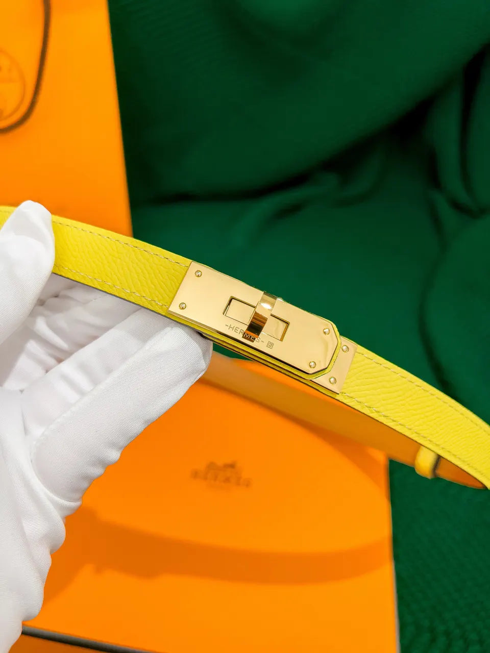 Hermes Jaune Ambre Leather Belt - Hình 2