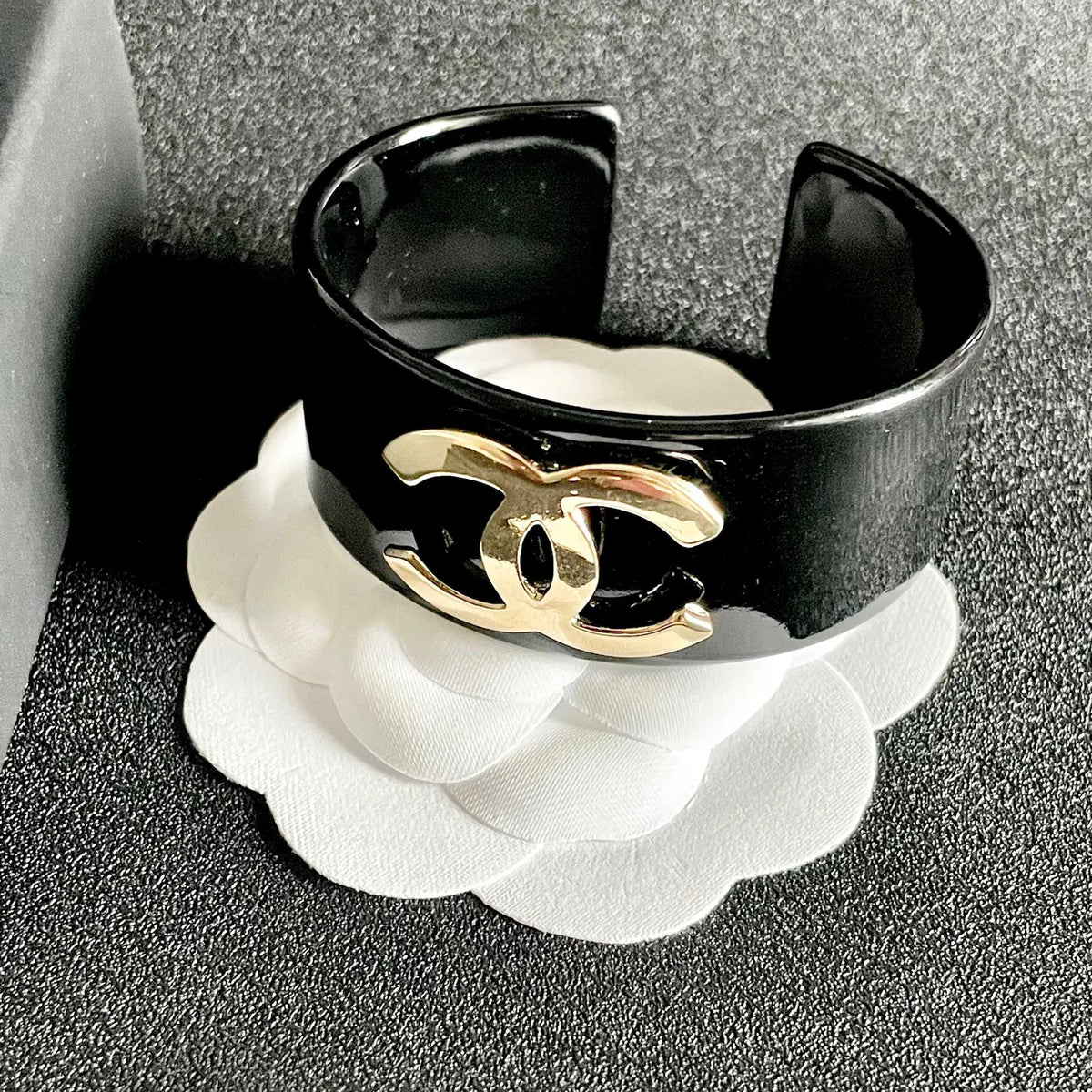 Designer Inspired Black Bangle Bracelet with Gold Logo - Hình 9