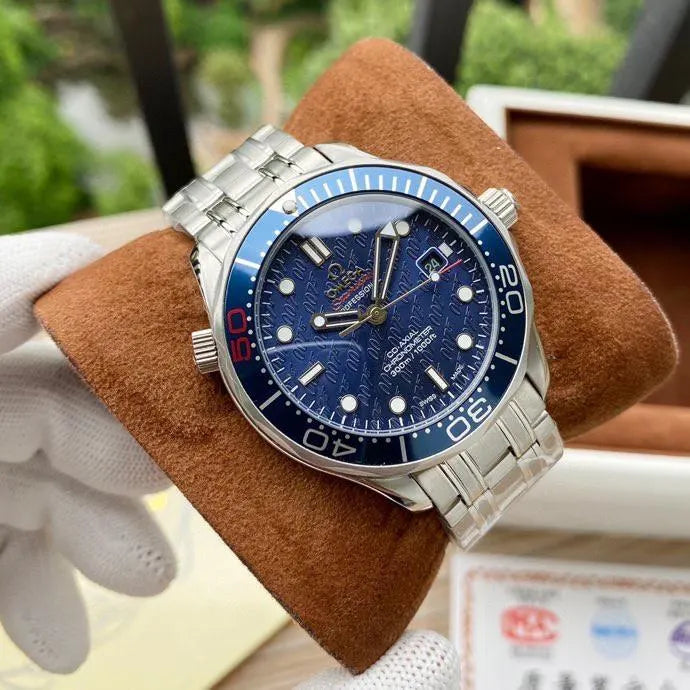 diver Omega Seamaster Blue Dial Steel