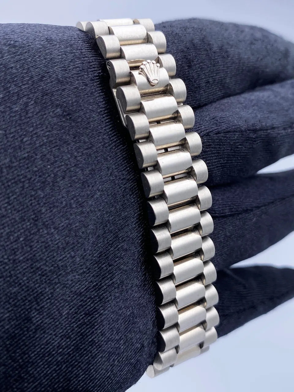Rolex Diamond Champagne Datejust - Hình 7