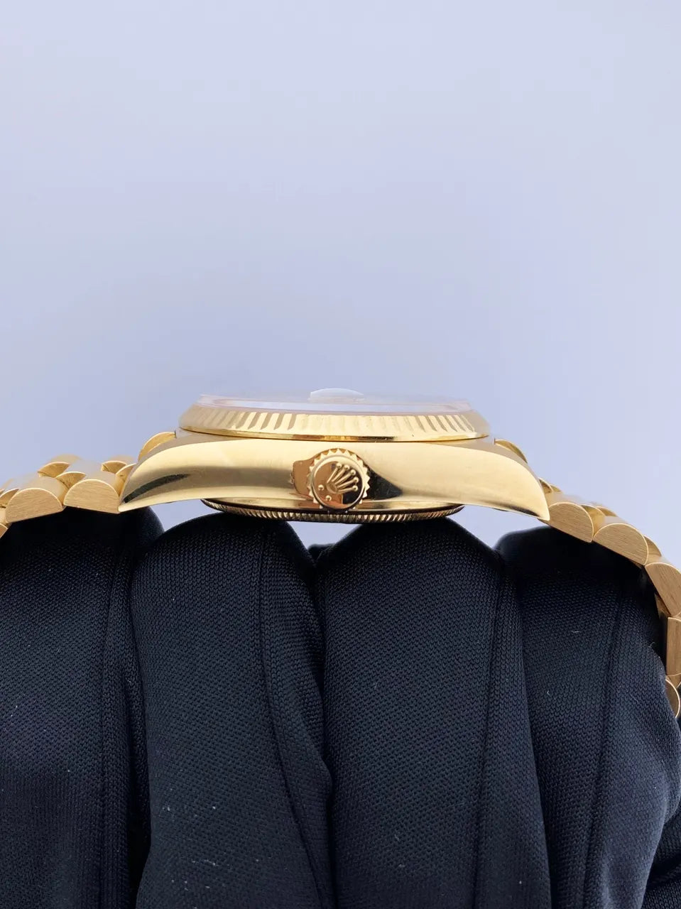 Rolex Gold Champagne Day-Date dial - Hình 5