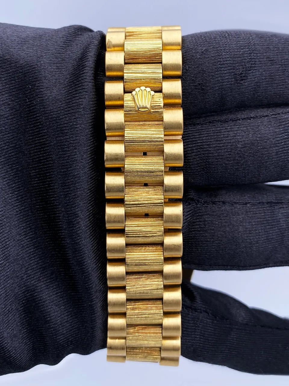 Rolex Gold Brown Diamond - Hình 6