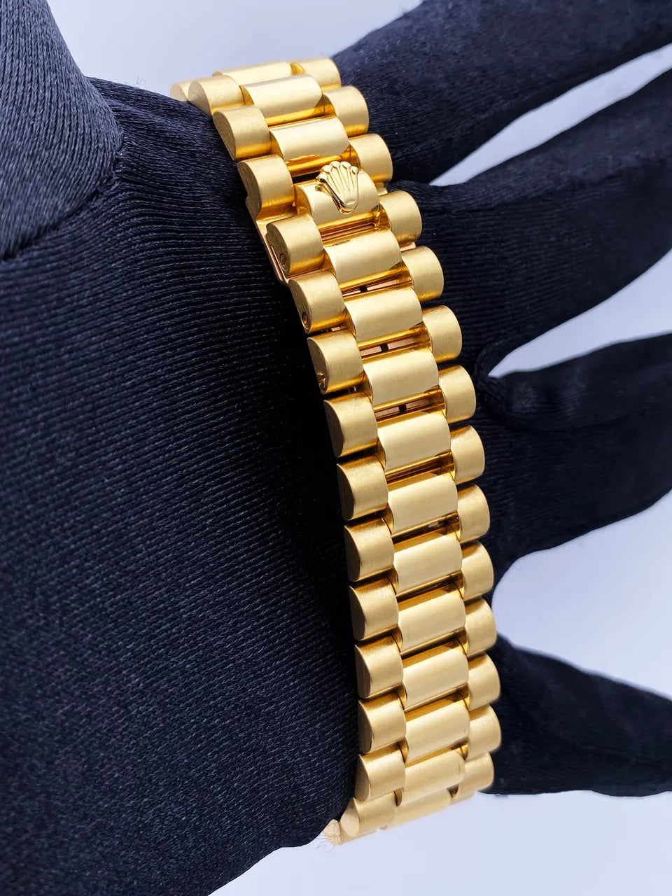Rolex Gold Diamond Bezel - Hình 6