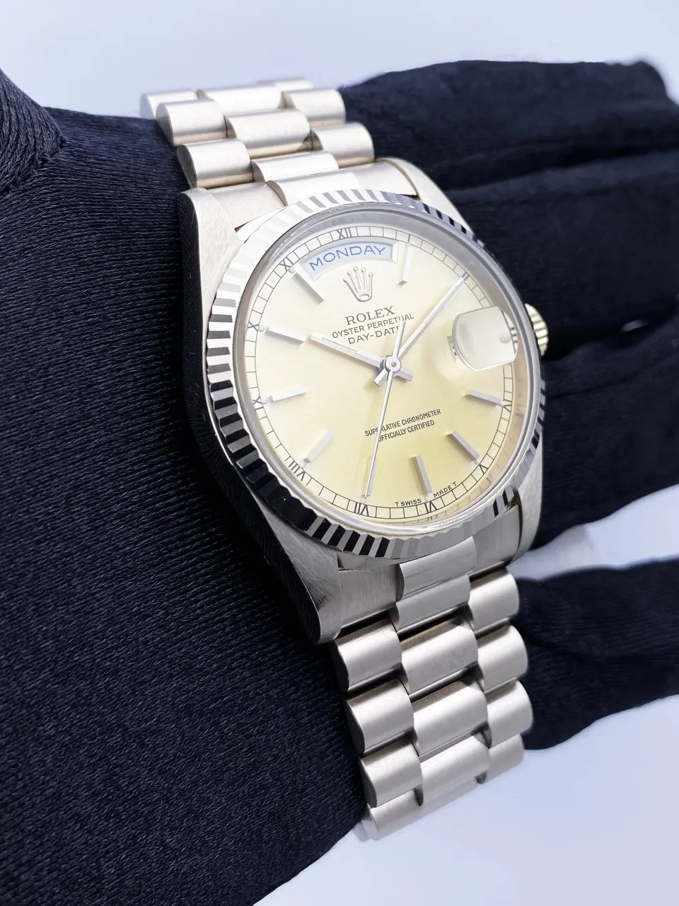 Rolex Day-Date Silver Dial stainless steel - Hình 4