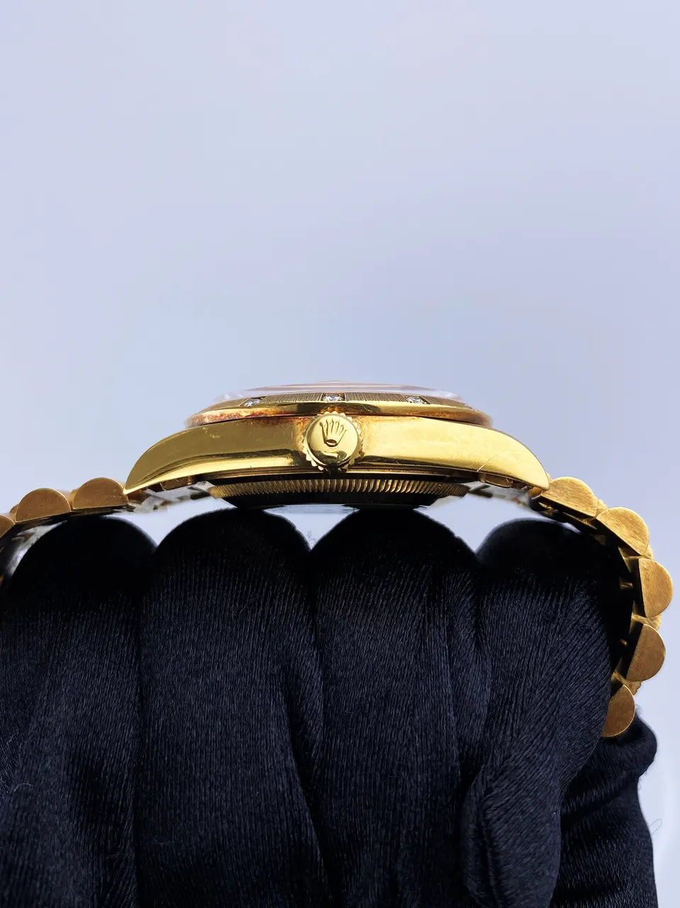 bezel Rolex Gold Diamond Day-Date - Hình 4