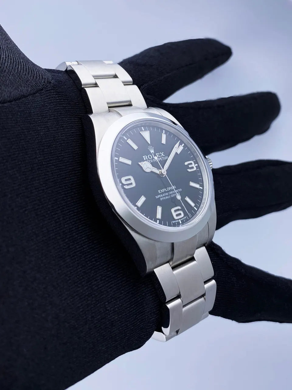 Rolex Explorer Black Dial 1310 - Hình 4
