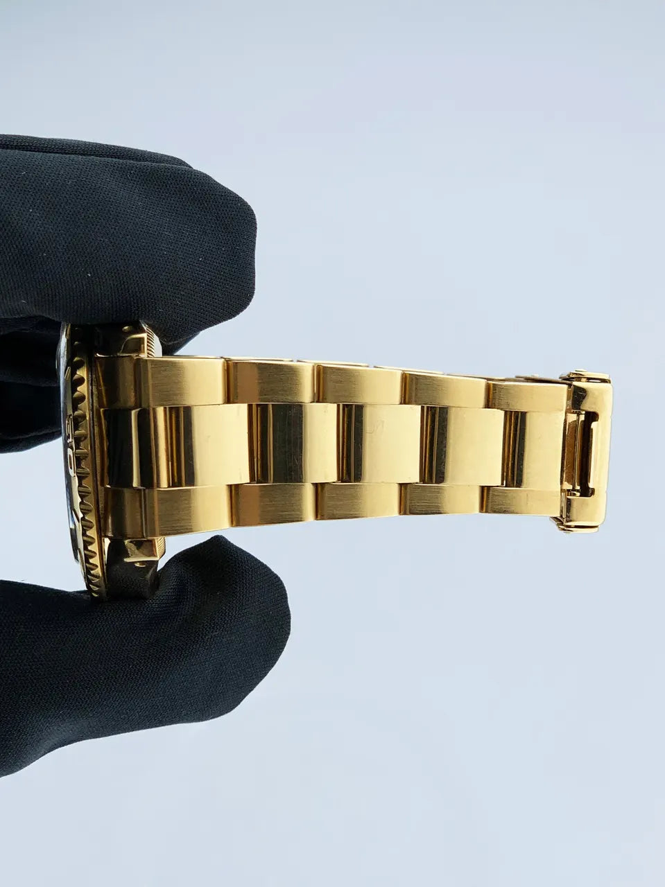white Rolex Yacht-Master Gold - Hình 7